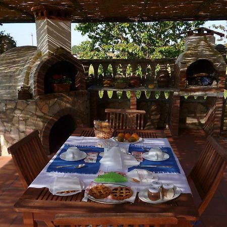 B&B La Taverna Dei Ciucci Foce del Sele Exterior foto